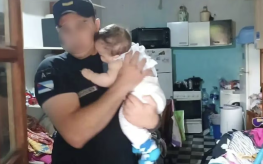 Una madre abandonó a su bebé de 7 meses en una casa: la tía hizo la denuncia y lo rescató la Policía
